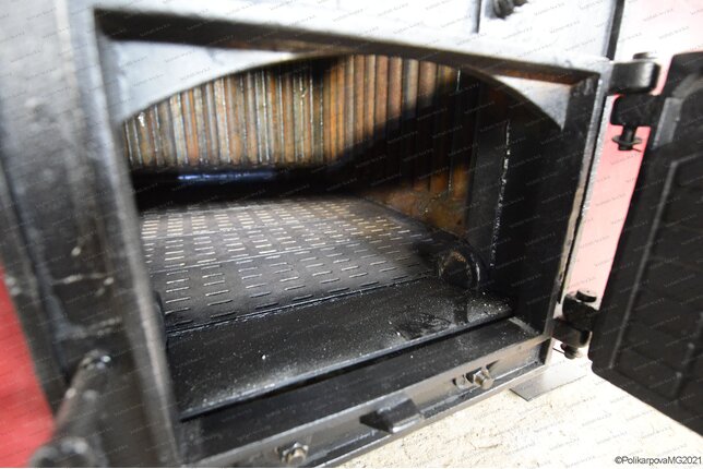 Котел КВД-0.47 МВт на дровах - колосниковая топка